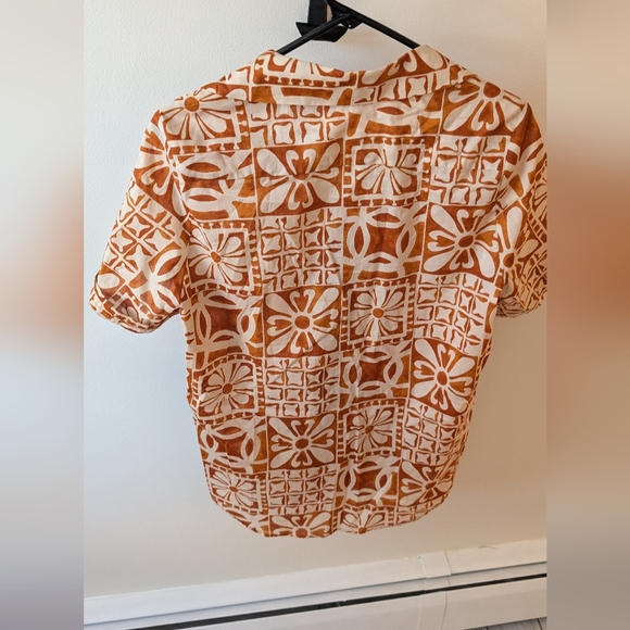 Zara Safari print oversized lightweight button down top. Size Small - Picture 4 of 8